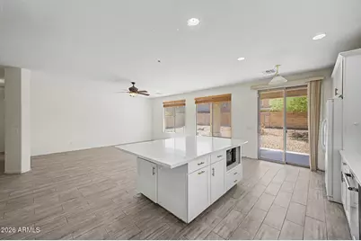 3119 W Pleasant Lane, Phoenix, AZ 85041 - Photo 15