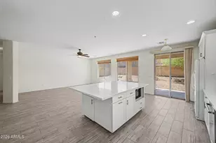 3119 W Pleasant Ln, Phoenix, AZ 85041 - Photo 15