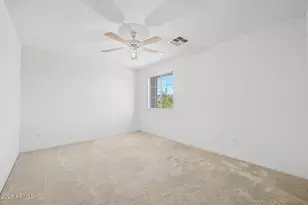3119 W Pleasant Ln, Phoenix, AZ 85041 - Photo 27