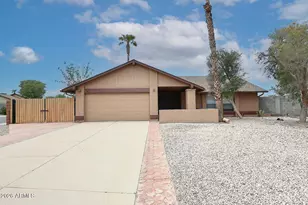 1904 N Arrowhead Cir, Chandler, AZ 85224 - Photo 1