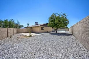 3514 W Caribbean Ln, Phoenix, AZ 85053 - Photo 25