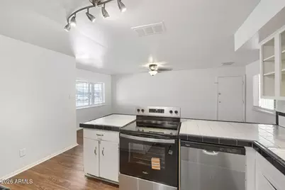 3514 W Caribbean Lane, Phoenix, AZ 85053 - Photo 11