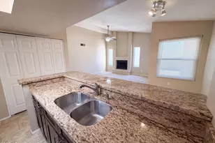 1388 N Los Altos Dr, Chandler, AZ 85224 - Photo 17