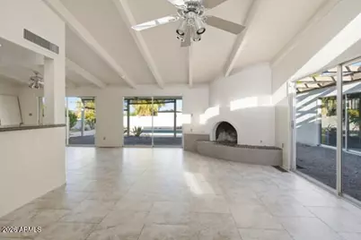 13045 N 8th Avenue, Phoenix, AZ 85029 - Photo 11