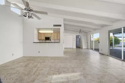 13045 N 8th Avenue, Phoenix, AZ 85029 - Photo 5