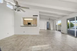 13045 N 8th Ave, Phoenix, AZ 85029 - Photo 5