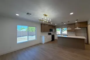 15015 N 23rd Ave, Phoenix, AZ 85023 - Photo 13