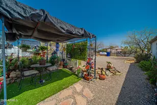 22780 W Sunrise Rd, Congress, AZ 85332 - Photo 31
