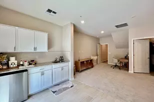 2145 W Harmont Dr, Phoenix, AZ 85021 - Photo 7