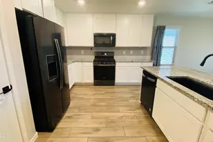 17461 W Molly Ln, Surprise, AZ 85387 - Photo 13