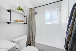 4200 N 38th St, Phoenix, AZ 85018 - Photo 27