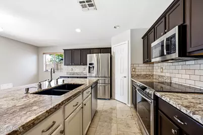 3289 E Waterman Street, Gilbert, AZ 85297 - Photo 11