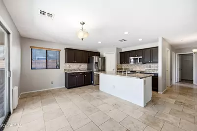 3289 E Waterman Street, Gilbert, AZ 85297 - Photo 9