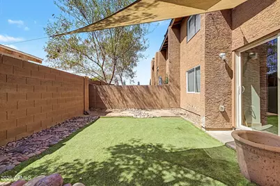 2202 W Glenrosa Avenue #9, Phoenix, AZ 85015 - Photo 33