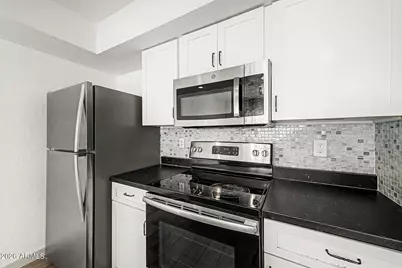 2202 W Glenrosa Avenue #9, Phoenix, AZ 85015 - Photo 15