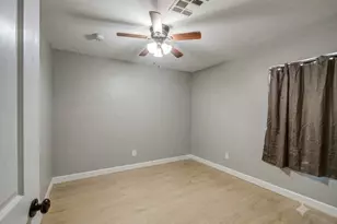 8939 W Sells Dr, Phoenix, AZ 85037 - Photo 5
