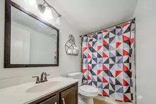 8939 W Sells Dr, Phoenix, AZ 85037 - Photo 7