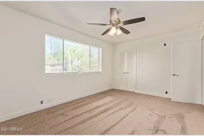 8731 E Minnezona Avenue, Scottsdale, AZ 85251 - Photo 17