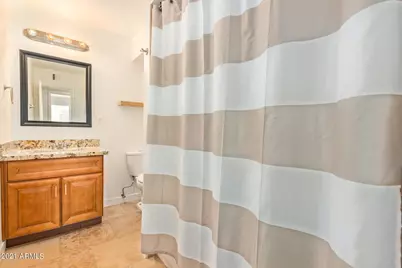 8731 E Minnezona Avenue, Scottsdale, AZ 85251 - Photo 19
