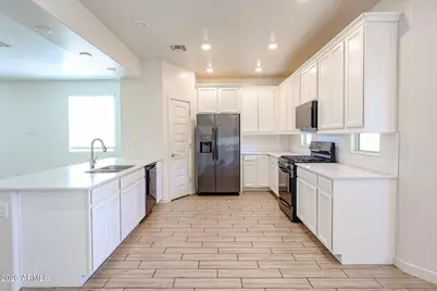16739 W Sand Hills Road, Surprise, AZ 85387 - Photo 31