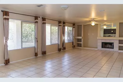 720 W Hancock Avenue, Gilbert, AZ 85233 - Photo 7