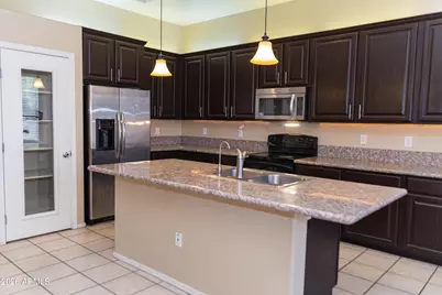 720 W Hancock Avenue, Gilbert, AZ 85233 - Photo 3