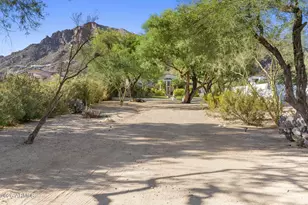 5710 E Camelback Rd, Phoenix, AZ 85018 - Photo 43