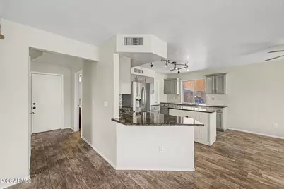 2712 S Sawyer Circle, Mesa, AZ 85209 - Photo 9