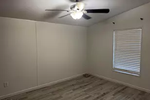 117 E Villa Theresa Dr, Phoenix, AZ 85022 - Photo 13