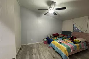 117 E Villa Theresa Dr, Phoenix, AZ 85022 - Photo 11