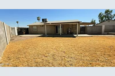 8220 W Meadowbrook Avenue, Phoenix, AZ 85033 - Photo 17