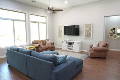 2910 E Wildhorse Drive, Gilbert, AZ 85297 - Photo 13
