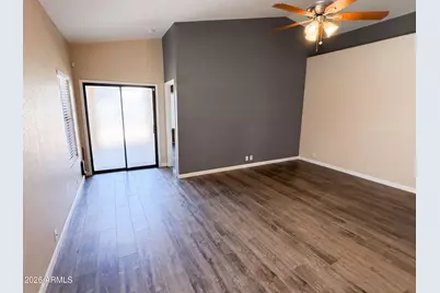 8928 W Cherry Hills Drive, Peoria, AZ 85345 - Photo 11