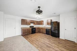 1711 N St Francis Pl, Casa Grande, AZ 85122 - Photo 11