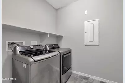 5819 N 88th Lane, Glendale, AZ 85305 - Photo 5