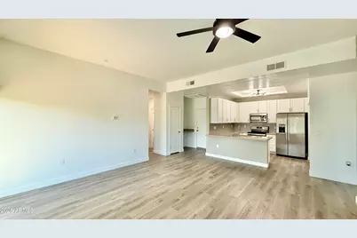 9160 N 67th Avenue #224, Glendale, AZ 85302 - Photo 9