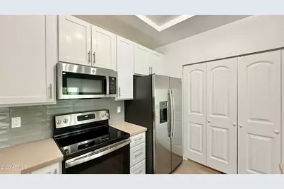 9160 N 67th Avenue #224, Glendale, AZ 85302 - Photo 7