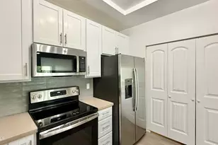 9160 N 67th Ave, Glendale, AZ 85302 - Photo 7