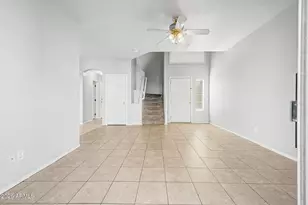 2137 N 29th Pl, Mesa, AZ 85213 - Photo 9