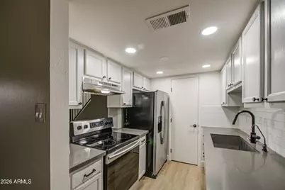 4103 W Wonderview Road, Phoenix, AZ 85019 - Photo 13