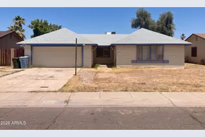 6420 W College Drive, Phoenix, AZ 85033 - Photo 1