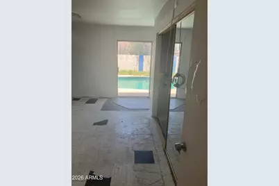 6420 W College Drive, Phoenix, AZ 85033 - Photo 17