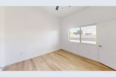 9160 N 67th Avenue #212, Glendale, AZ 85302 - Photo 13