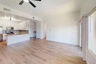 9160 N 67th Ave, Glendale, AZ 85302 - Photo 7