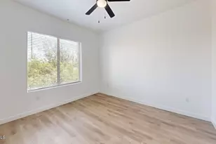 9160 N 67th Ave, Glendale, AZ 85302 - Photo 13