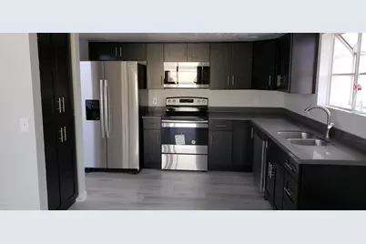 7318 W Sierra Street, Peoria, AZ 85345 - Photo 3