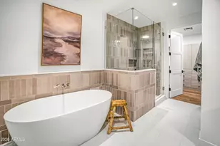 5000 N Camelback Rdg Dr, Scottsdale, AZ 85251 - Photo 39