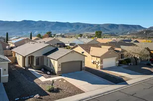 807 W Six Gun Dr, Camp Verde, AZ 86322 - Photo 3