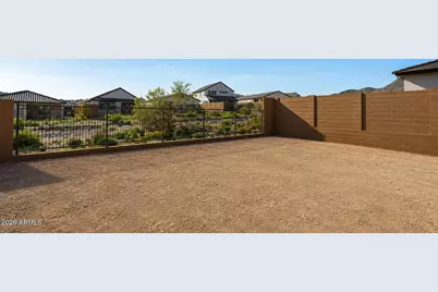 21297 W Edgemont Avenue, Buckeye, AZ 85396 - Photo 9