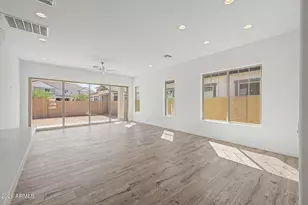 3719 E Rochelle Cir, Mesa, AZ 85213 - Photo 9